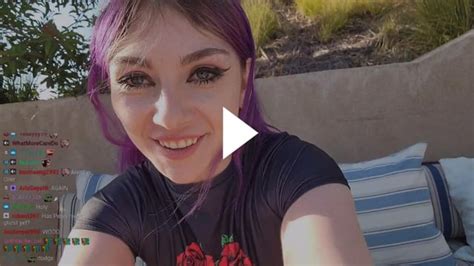 Minx shows what 50 gifted subs gets you : r/LivestreamFail